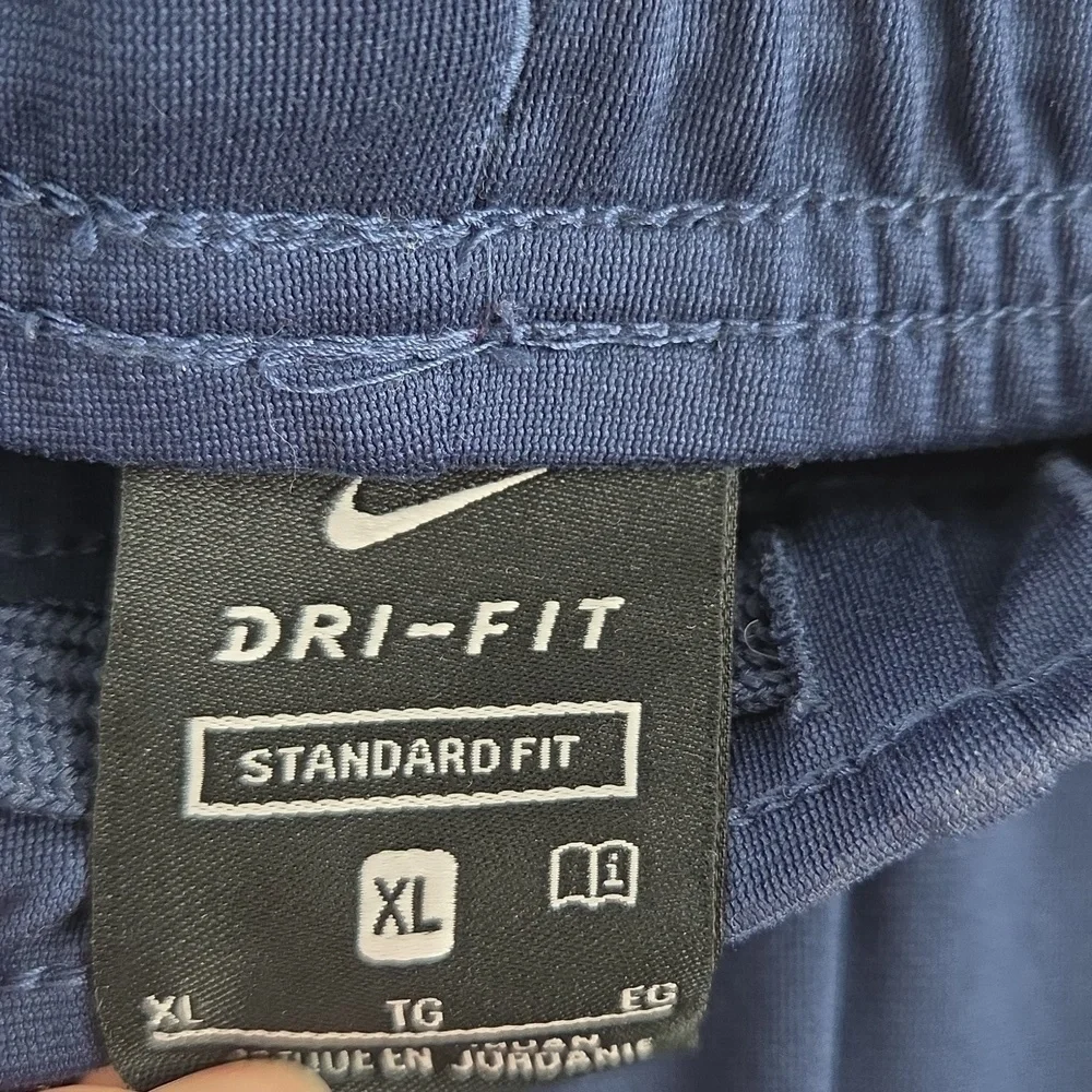Nike comfortable dark